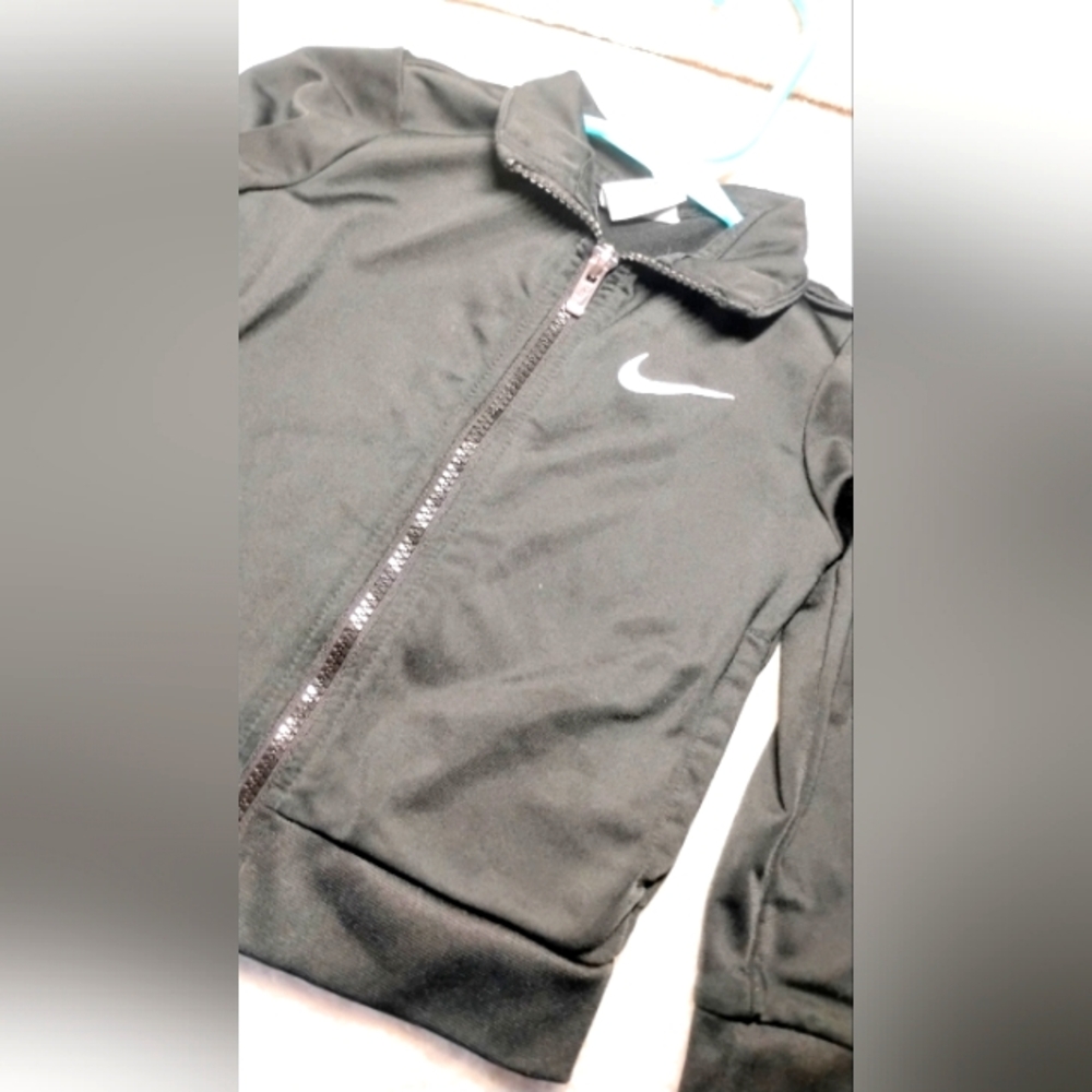 Nike Kids Black n White Nike Swoosh Full-Zip Jacket